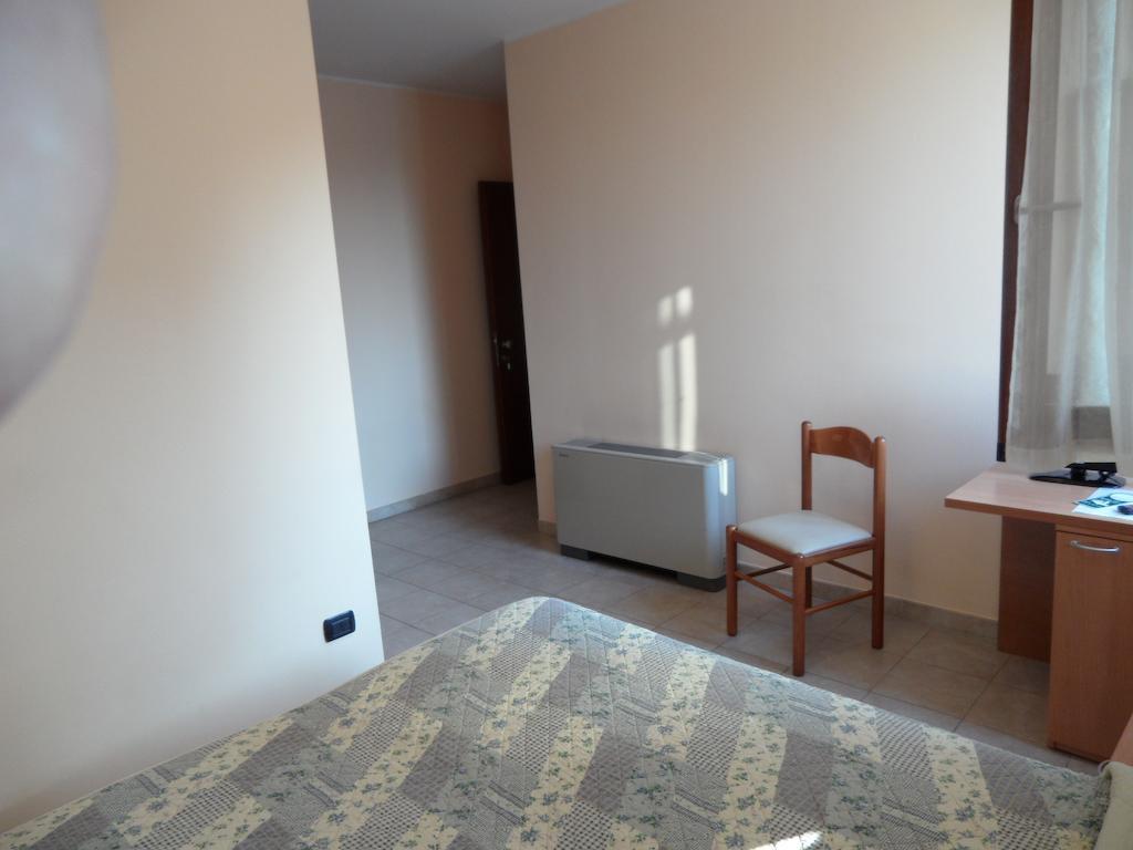 Locanda Gallo دولو الغرفة الصورة