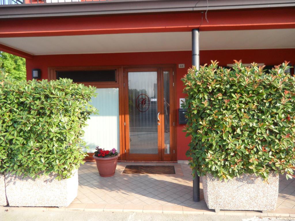 Locanda Gallo دولو المظهر الخارجي الصورة