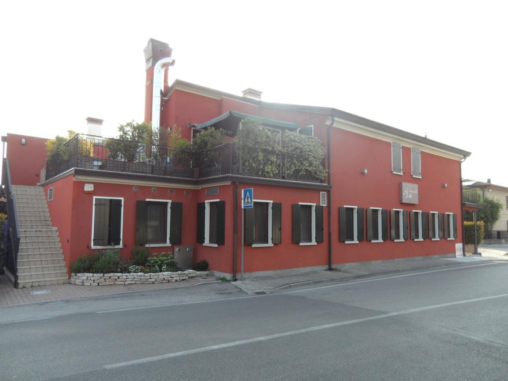 Locanda Gallo دولو المظهر الخارجي الصورة
